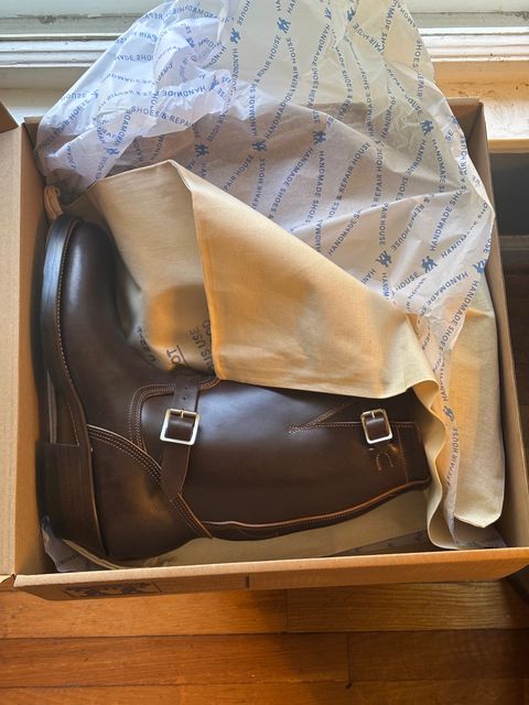 Photo by mulceber on June 2, 2026 of the Unsung U 22-2 Engineer Boot in Maryam Toscanello Horsebutt Overdyed Dark Brown.