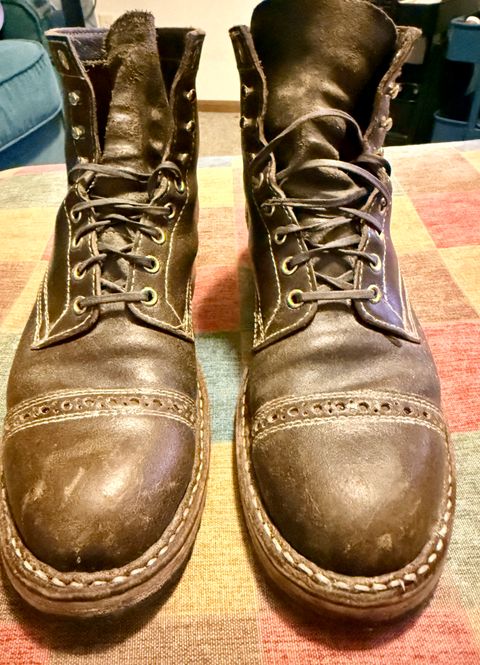 Photo by wk on January 6, 2026 of the White's MP-Sherman Toe Cap in Horween Olive Waxed Flesh.