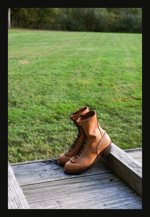 Photo by migsidk on October 2, 2024 of the John Lofgren Donkey Puncher Boots in Badalassi Carlo Vegetable Tanned.