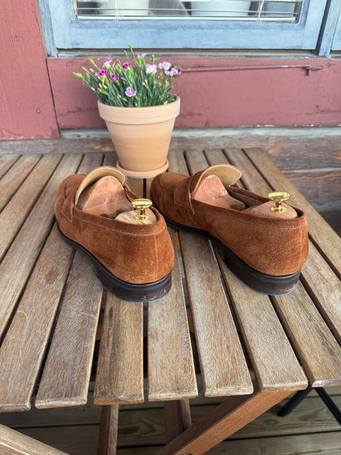 Photo by henkish on July 14, 2026 of the Skolyx Penny Loafer in C.F. Stead Polo Brown Janus Calf Suede.