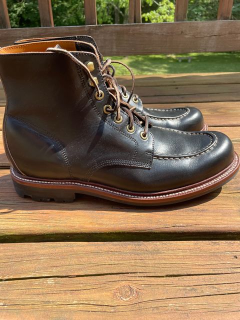 Photo by GTOby04 on June 24, 2025 of the Grant Stone Brass Boot in Horween Black Chromexcel.