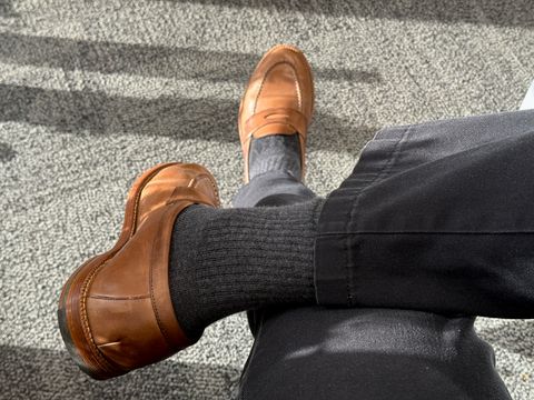 Photo by sprite on July 15, 2026 of the Grant Stone Traveler Penny in Horween Natural Chromexcel.