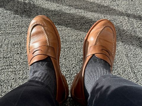 Photo by sprite on July 15, 2026 of the Grant Stone Traveler Penny in Horween Natural Chromexcel.