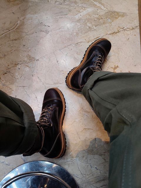 Photo by bootswith_adi on January 31, 2026 of the Truman Upland Boot in Horween Java Waxed Flesh.