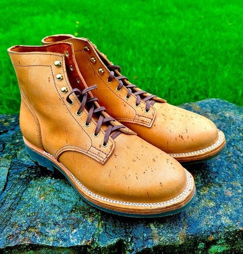 Photo by grantini on October 1, 2024 of the Oldspeed MFG Service Boot 6” in Horween Tan Latigo.