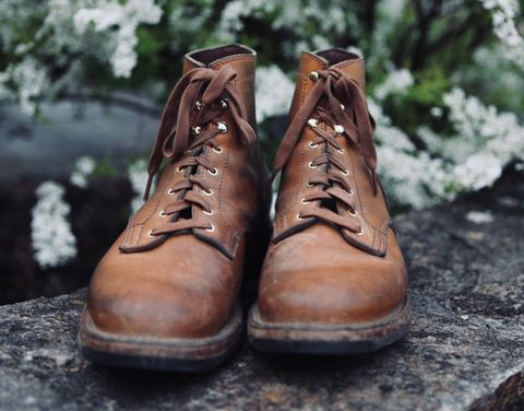 Photo by grantini on April 4, 2025 of the Oldspeed MFG Service Boot 6” in Horween Tan Latigo.