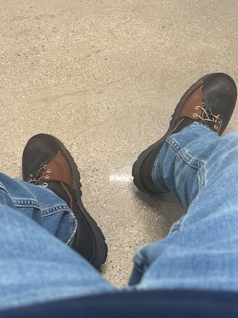 Photo by ReedFan on November 3, 2025 of the Nicks x Rose Anvil ND3 in Horween Brown Waxed Flesh & Seidel 1964 Brown.