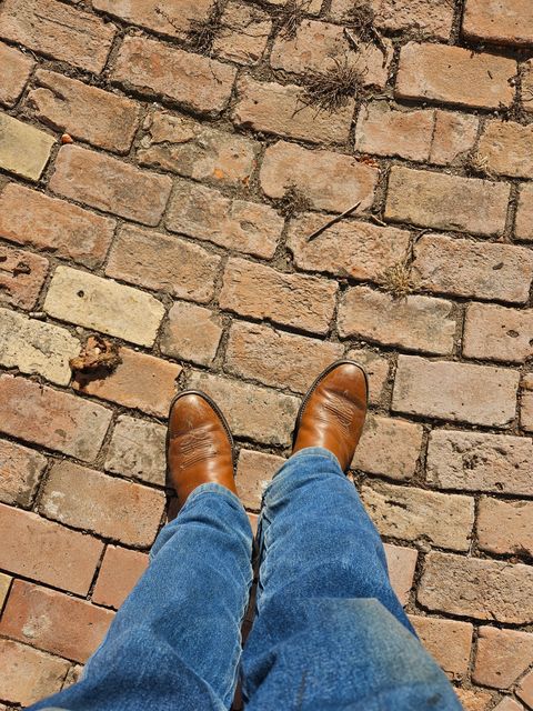 Photo by Jakesleather1505 on February 5, 2026 of the Hondo Boots 7875 in Veg Retan.