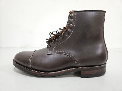 Photo by momatw on July 15, 2026 of the Viberg Halkett Factory Second in Comipel Brown Horsebutt.