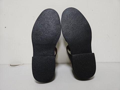 Photo by momatw on July 21, 2026 of the Clinch Bruschetta Shoes Orleans in Italian Vachetta Cow Leather Black.
