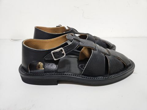 Photo by momatw on July 21, 2026 of the Clinch Bruschetta Shoes Orleans in Italian Vachetta Cow Leather Black.