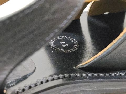 Photo by momatw on July 21, 2026 of the Clinch Bruschetta Shoes Orleans in Italian Vachetta Cow Leather Black.