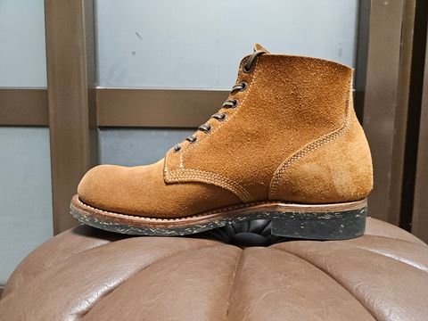 Photo by momatw on July 8, 2026 of the Viberg Boondocker in Horween Chromexcel.
