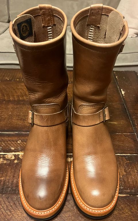 Photo by Gpittman9 on June 14, 2025 of the John Lofgren Wabash Engineer Boots in Horween Natural Chromexcel.
