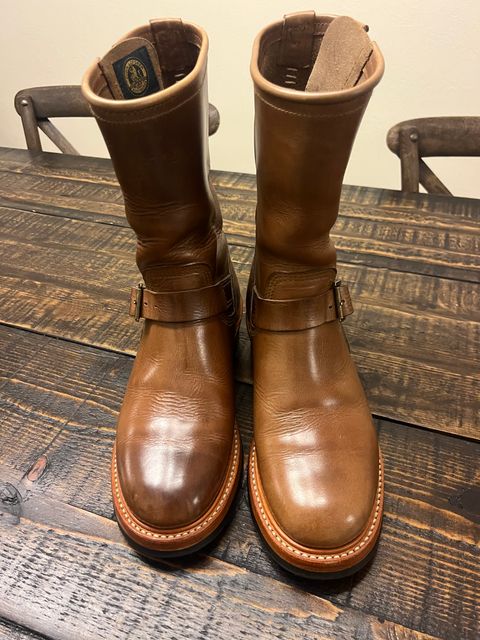 Photo by Gpittman9 on February 20, 2026 of the John Lofgren Wabash Engineer Boots in Horween Natural Chromexcel.