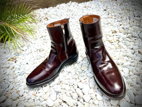 Photo by BlueBootCollective on June 6, 2026 of the Viberg x Division Road Side Zip in Calf Nubuck Fango.