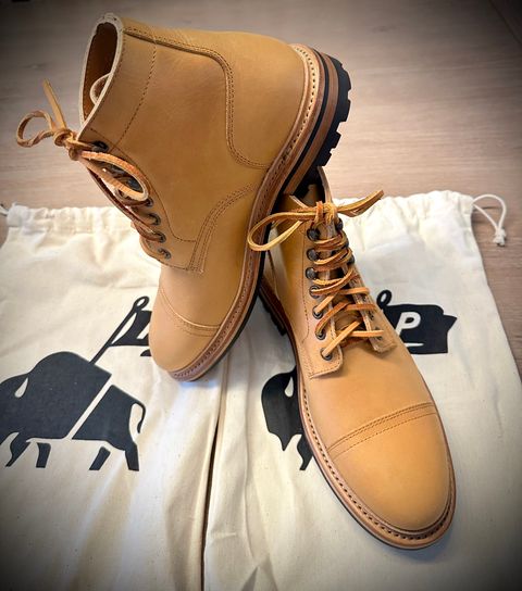 Photo by BlueBootCollective on July 23, 2026 of the Parkhurst Brand LLC The Richmond in Boaventura Natural Spectrum Vegetable Tanned.