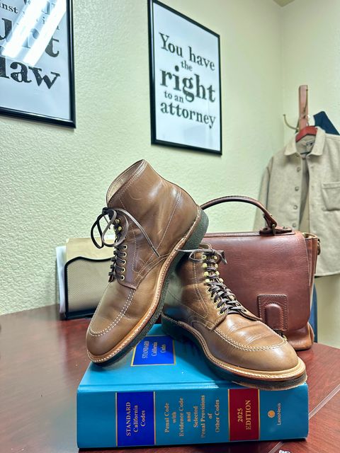 Photo by BlueBootCollective on March 2, 2026 of the Alden Indy Boot in Horween Natural Chromexcel.