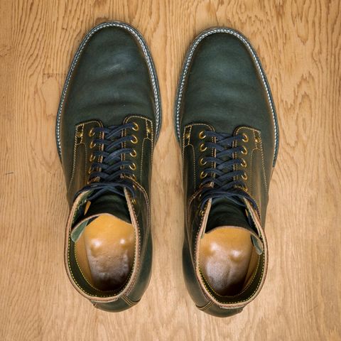 Photo by ScuffedUpKicks on April 5, 2026 of the Iron Boots x Østmo Type 1 in Maryam Dark Green Hand-Dyed Horsehide.