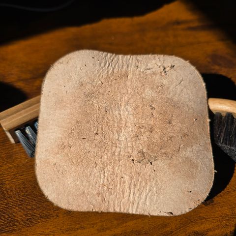 Photo by calljeef on February 1, 2026 of the Nicks Coaster in Wickett & Craig Natural Veg Tan.