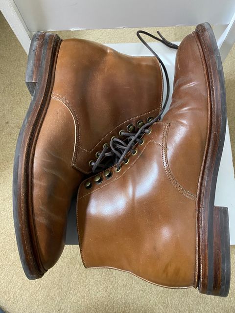 Photo by ZacharyQian on February 6, 2025 of the Grant Stone Edward Boot in Horween Unglazed Natural Shell Cordovan.