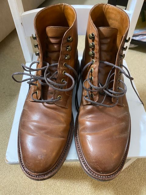 Photo by ZacharyQian on April 6, 2025 of the Grant Stone Edward Boot in Horween Unglazed Natural Shell Cordovan.