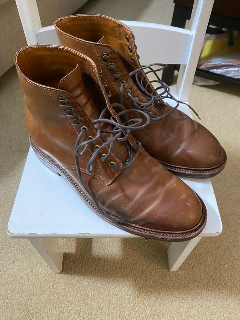 Photo by ZacharyQian on April 6, 2025 of the Grant Stone Edward Boot in Horween Unglazed Natural Shell Cordovan.