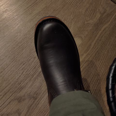 Photo by 3ringCircu5 on October 15, 2025 of the Wesco Boss Engineer Boot in Horween Black Chromexcel.