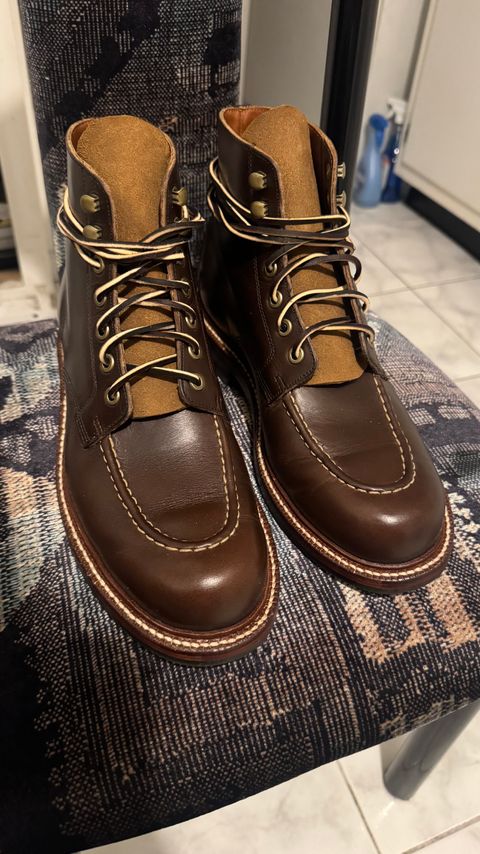Photo by Josephjay21 on April 24, 2025 of the Grant Stone Brass Boot in Horween Crimson Chromexcel.