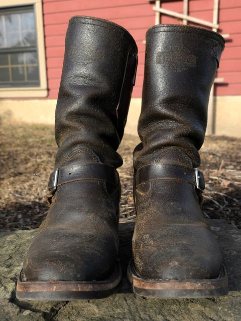Photo by DaveWilkes on February 5, 2025 of the Wesco Standard And Strange Collab: The Quick Striker in Horween Olive Waxed Flesh.