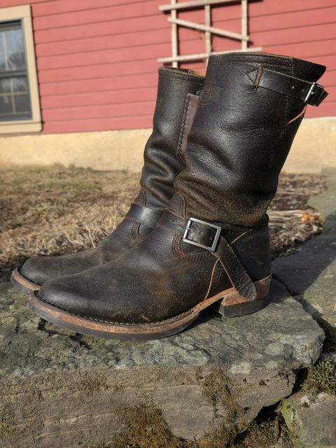 Photo by DaveWilkes on February 5, 2025 of the Wesco Standard And Strange Collab: The Quick Striker in Horween Olive Waxed Flesh.