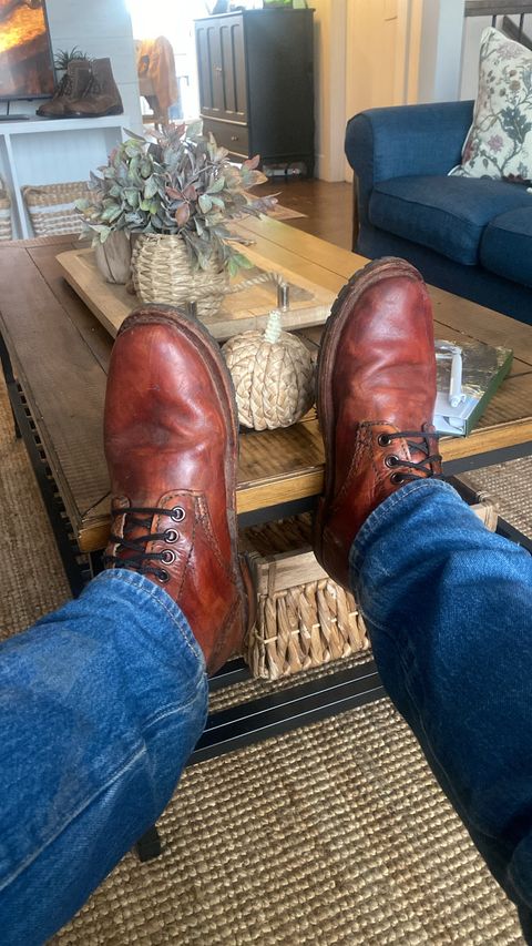 Photo by Uncle_Dans_Boots on October 16, 2025 of the Uncle Dan’s Boots Unknown Model in Unknown Natural Veg Tan.