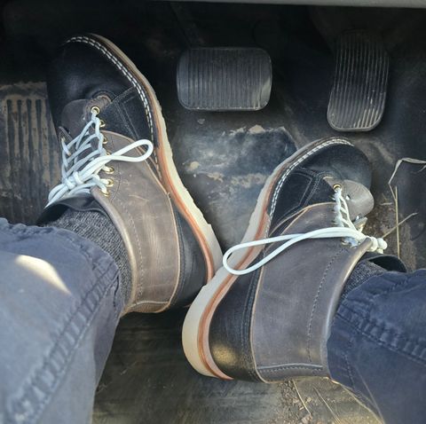 Photo by gtealcr on June 5, 2026 of the Nicks X Stitchdown The Bromley in Horween Pacific Waxed Flesh & Horween Light Grey Cypress.