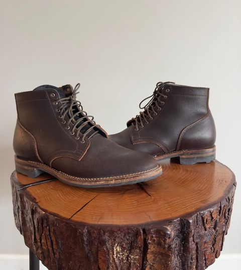 Photo by Thehambergerlar on February 7, 2024 of the Viberg Service Boot in Shinki Dark Brown Oiled Horsebutt.