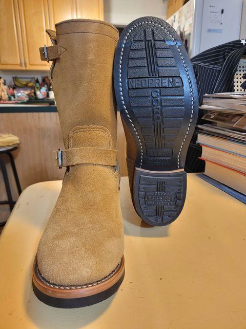 Photo by markieballa on June 4, 2025 of the Keystone Shoe Company Engineer Boot in Tan Roughout.