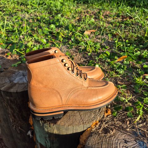 Photo by jg on October 3, 2025 of the Grant Stone Ottawa Boot in Incas Natural Kangaroo.