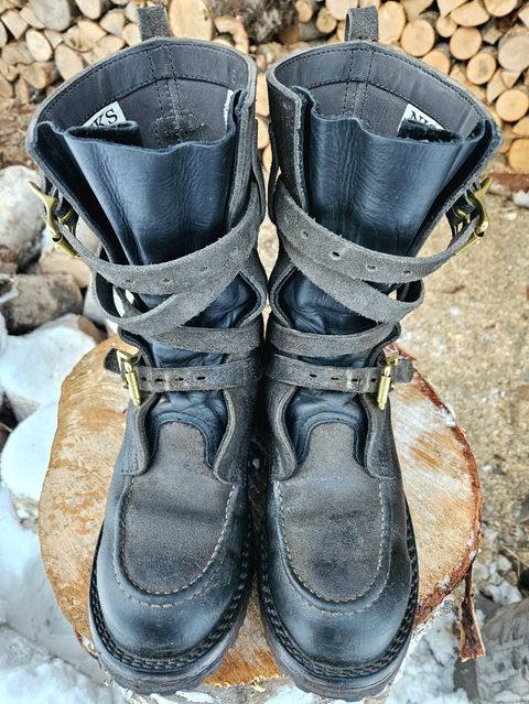 Photo by Theakkid on December 5, 2024 of the Nicks TankerPro in Nicks/Seidel 1964 Ash Gray Roughout.
