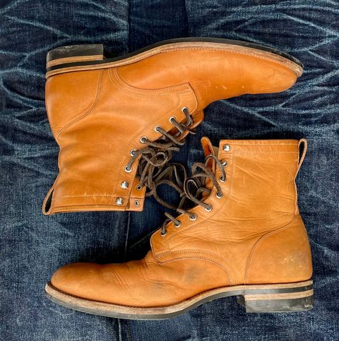 Photo by MMcC on March 5, 2025 of the Skuce Shoes 8" Derby Boot MTO in Horween Natural Dublin.