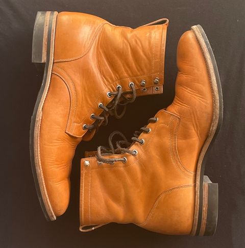 Photo by MMcC on April 4, 2025 of the Skuce Shoes 8" Derby Boot MTO in Horween Natural Dublin.