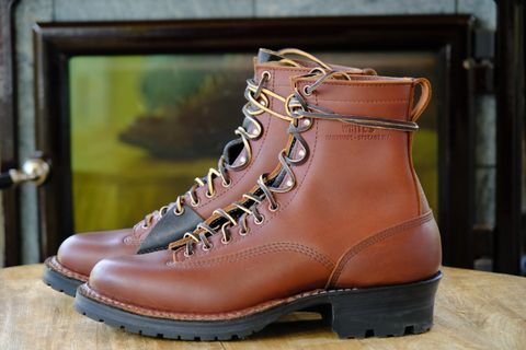 Photo by stitchdown_collabs on October 15, 2024 of the White's Whites X Stitchdown Cliff Boot in Seidel Red Dog Oil Tan & Horween Black Waxed Flesh.