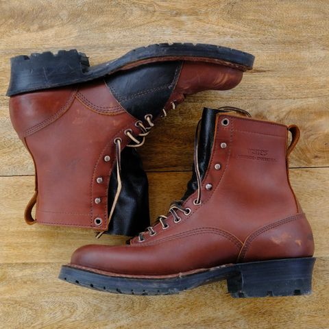 Photo by stitchdown_collabs on December 6, 2024 of the White's Whites X Stitchdown Cliff Boot in Seidel Red Dog Oil Tan & Horween Black Waxed Flesh.