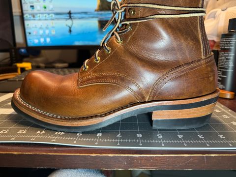 Photo by cleofus on July 9, 2026 of the Nicks MTO in Horween Italian Brown Cypress.