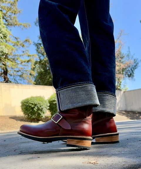 Photo by SundayDuffer on May 22, 2025 of the Craft & Glory 2.0 in Full Grain Waxed Water Buffalo.