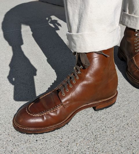 Photo by booty on March 13, 2025 of the Joe Works Shoemaker Apron Derby in Shinki Whisky Shell Cordovan.
