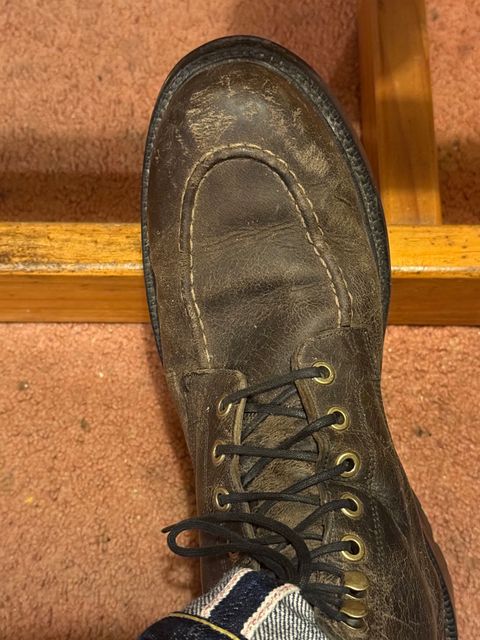 Photo by cabournmallory on December 1, 2025 of the Grant Stone Brass Boot in Black Waxed Deer.