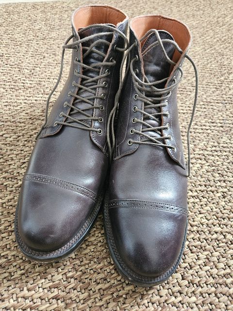 Photo by Kwamelong on May 25, 2025 of the Viberg Service Boot BCT in Maryam T. Moro Horsebutt.