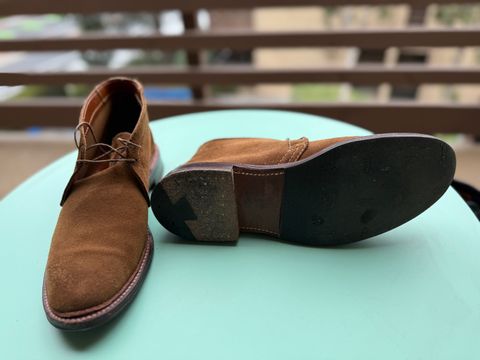 Photo by justjustin on May 29, 2025 of the Alden 2-Eyelet Chukka in Snuff Suede.