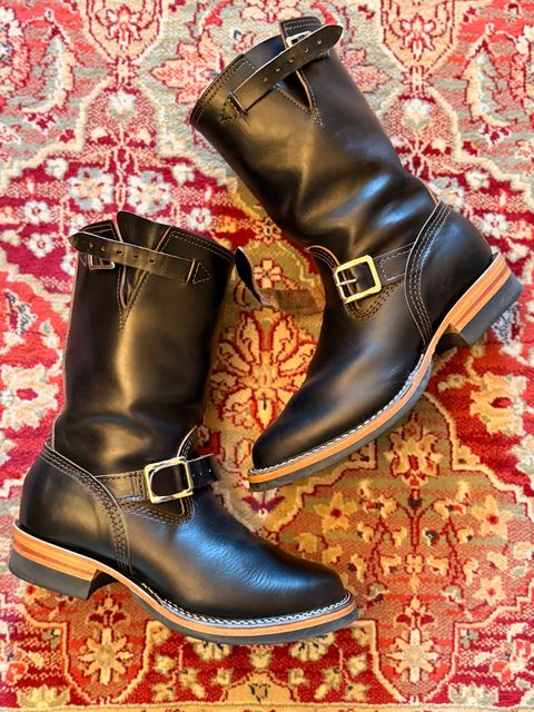 Photo by therealg3173agustin on April 12, 2026 of the Wesco Mister Lou in Horween Black Teacore Chromexcel.