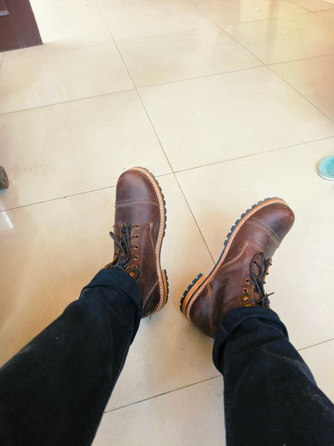 Photo by Nakul on April 21, 2025 of the Craft & Glory 6" Ranger Boots in Full Grain Bufallo Oiled Leather.