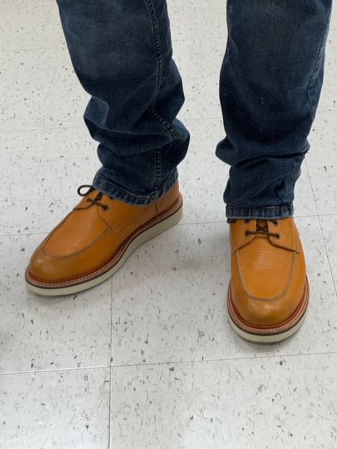 Photo by lemoncurry on July 18, 2026 of the Milwaukee Boot Company Bradford Moc Toe in Light Tan Full Grain Leather.